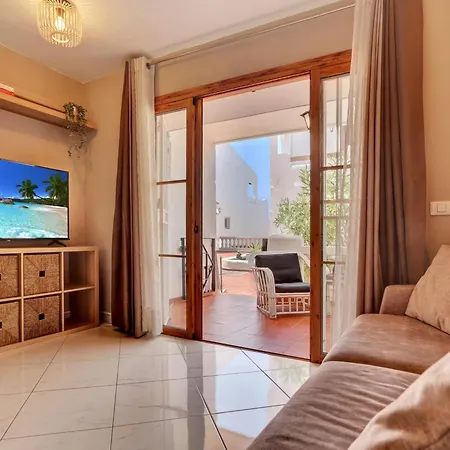Apart. Relajante 1 Hab Con Piscina Climatizada Y Aire Acondicionado - Es-347-46 Arona (Tenerife)