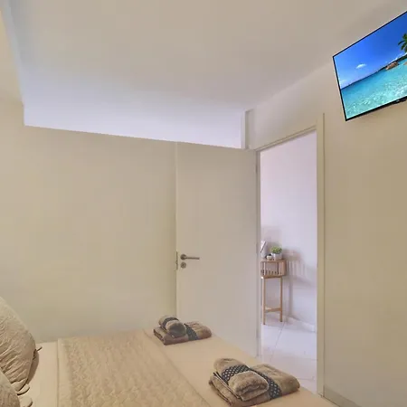 Apart. Relajante 1 Hab Con Piscina Climatizada Y Aire Acondicionado - Es-347-46 * Arona (Tenerife)